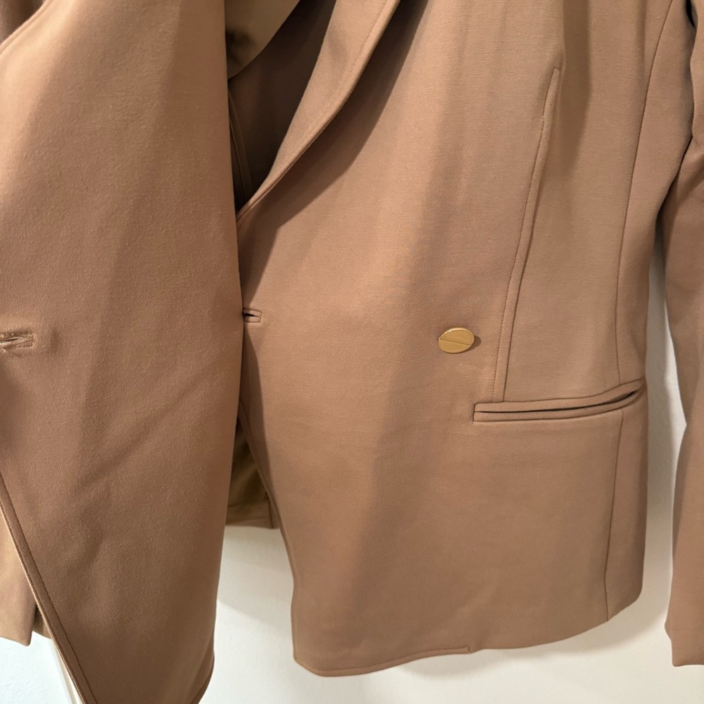 SPANX Tan Asymmetrical Fitted Tailored Long Sleeve Blazer M ($228) NWOT - Picture 4 of 7